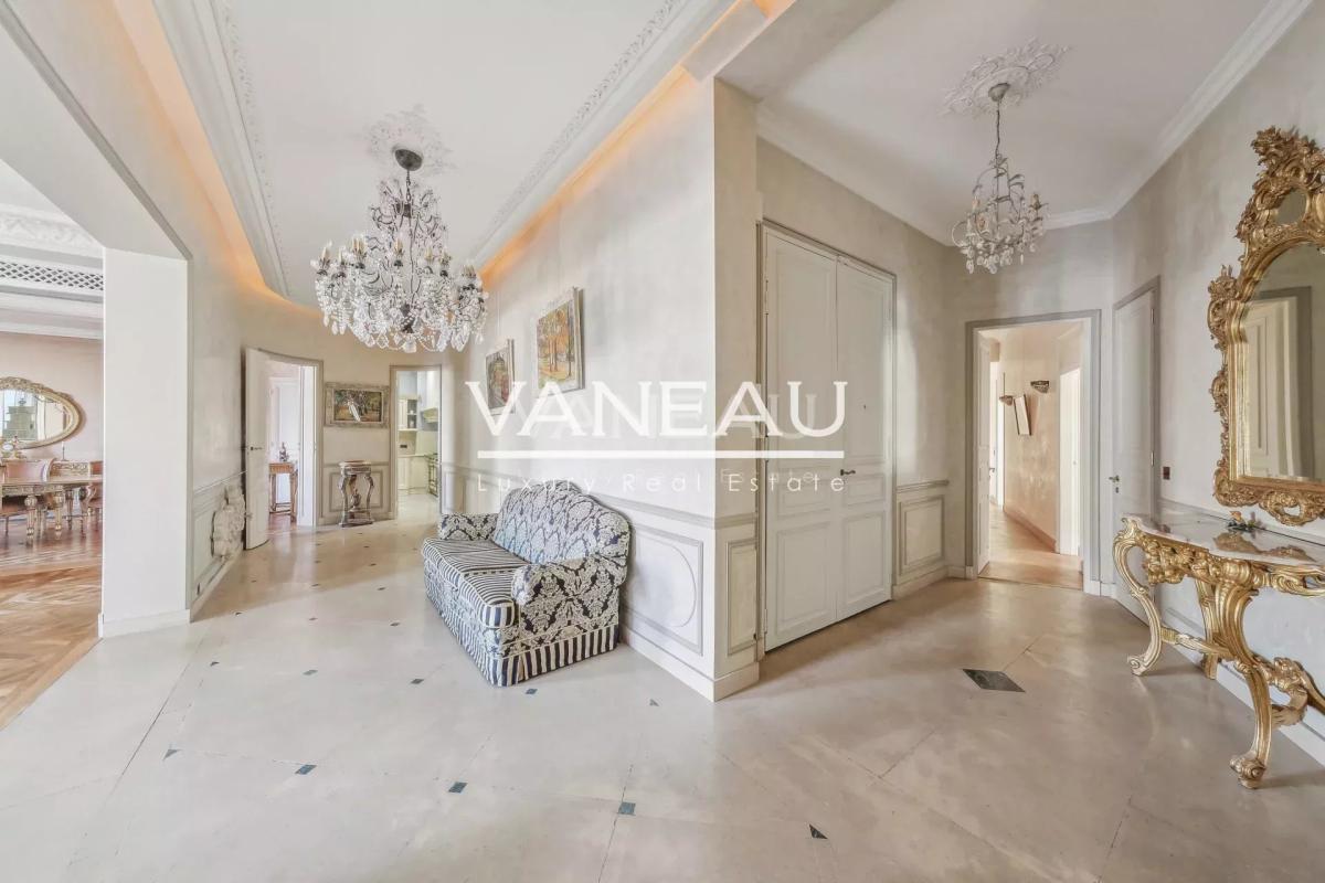Paris XVIe - Trocadéro - Rue de la Pompe