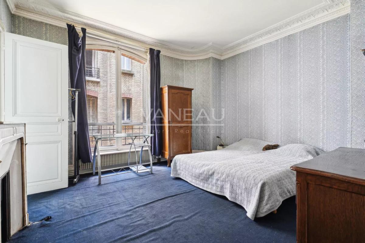 Paris XVIe / PASSY /Appartement familial