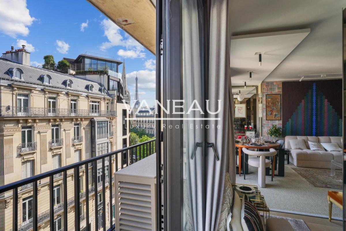 Paris VIIIe - GEORGES V - Pied-à-Terre d'exception
