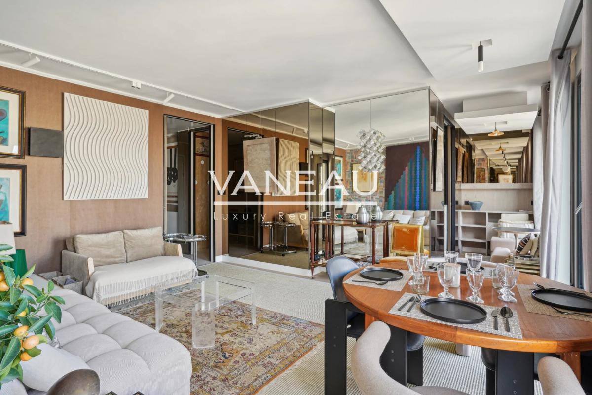 Paris VIIIe - GEORGES V - Pied-à-Terre d'exception