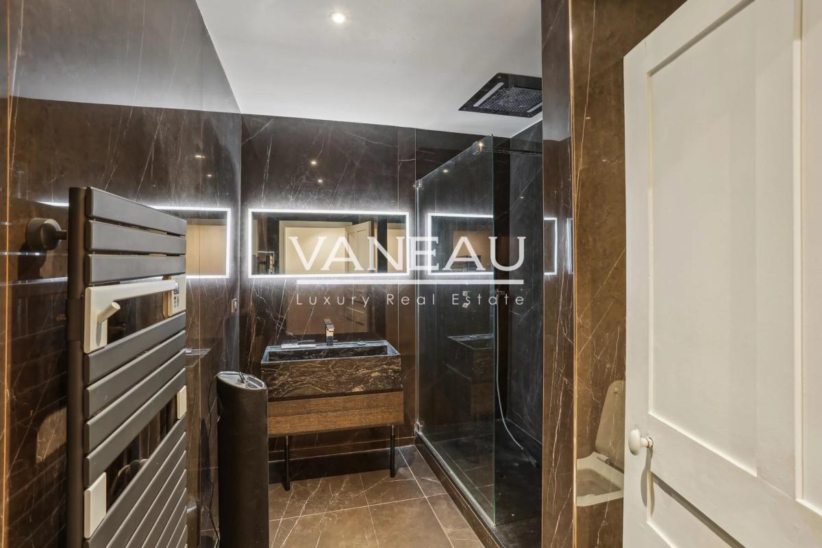 Neuilly-sur-Seine - Perronet - Hôtel Particulier -8 - pièces-Ter