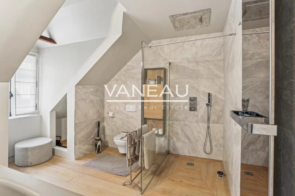 Neuilly-sur-Seine - Perronet - Hôtel Particulier -8 - pièces-Ter