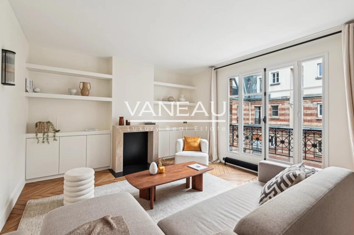 Paris VIIe - Tourville.