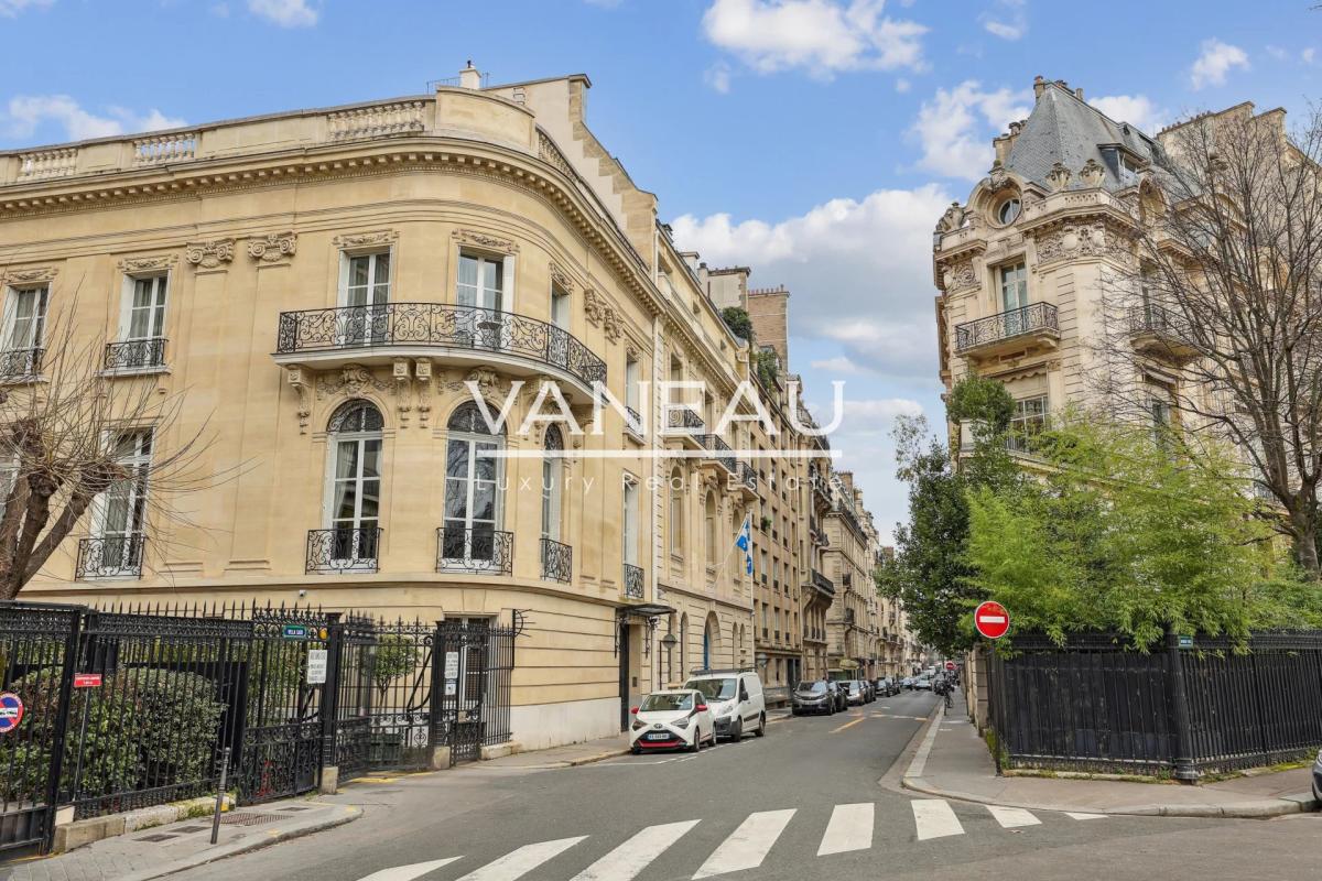 XVIe Nord - Foch - Malakoff 26m2 - Studio