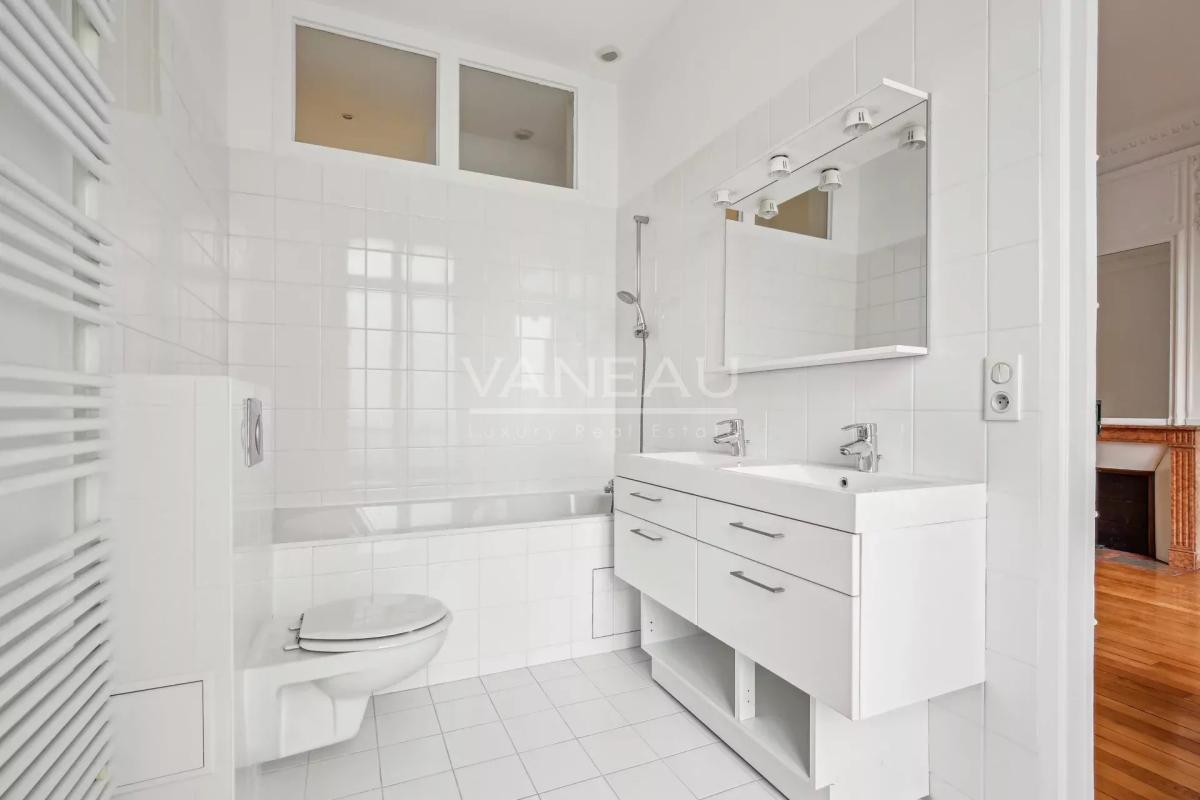 Paris XVIe - Flandrin - Appartement familial