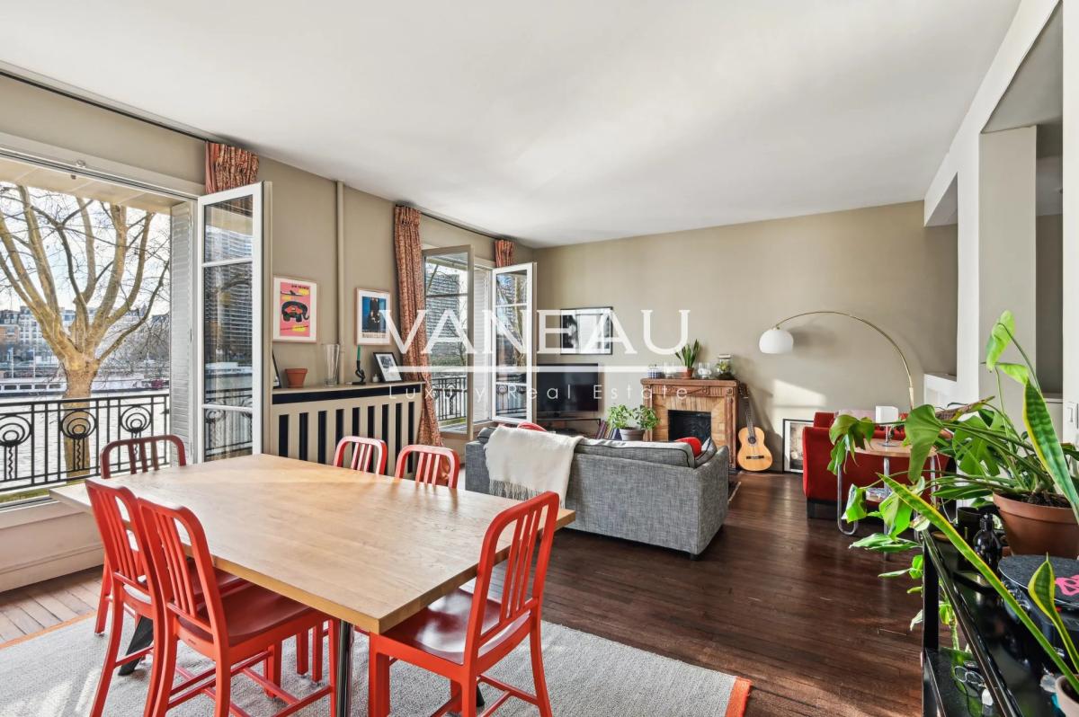 PARIS - XVIe - Beau duplex familial avec une vue imprenables sur