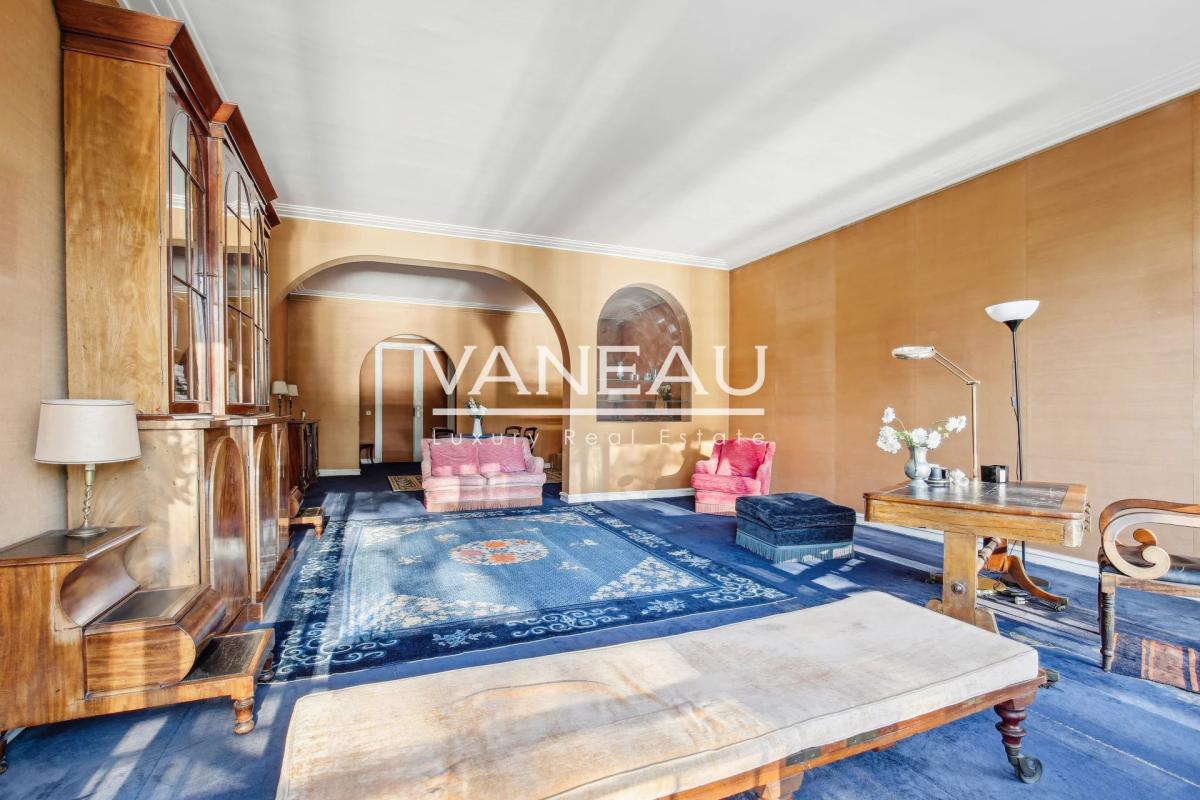 Appartement de famille face à la Seine - XVIeme