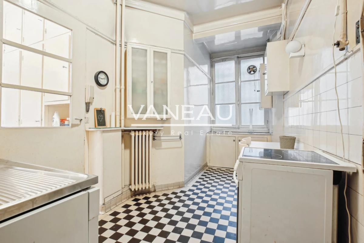Appartement de famille face à la Seine - XVIeme