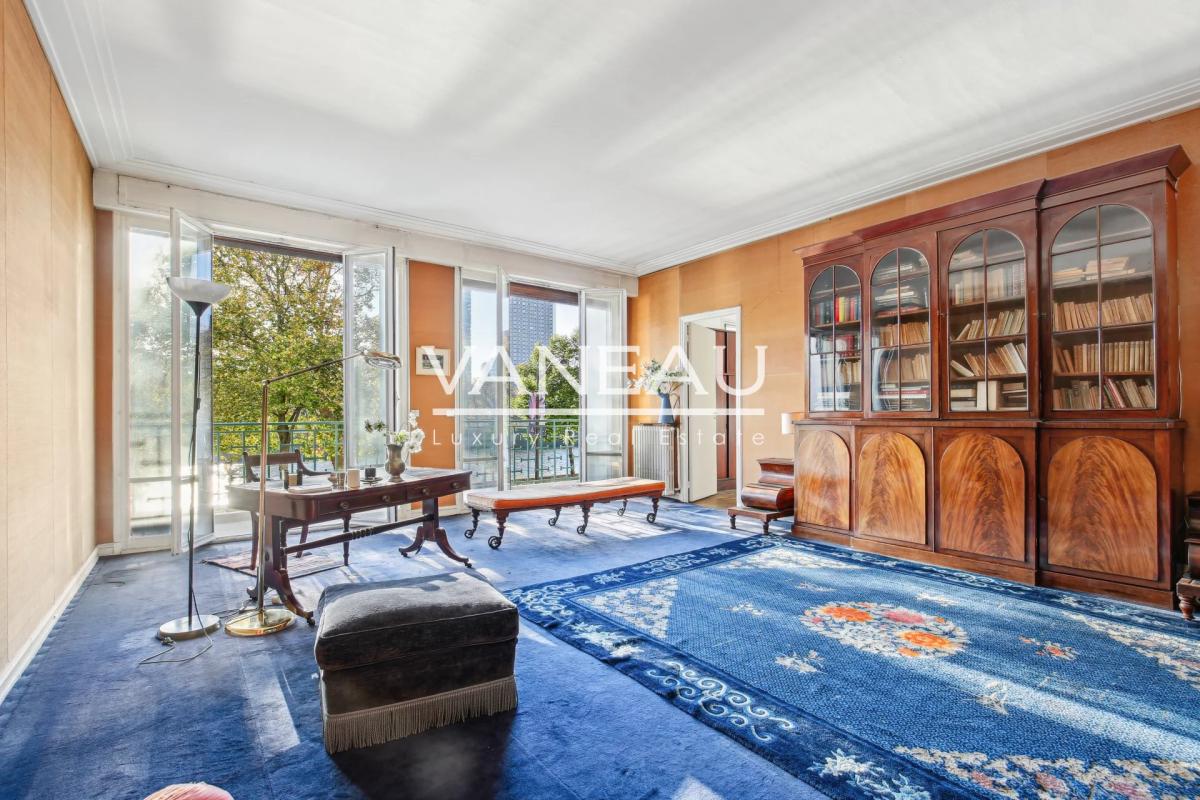 Appartement de famille face à la Seine - XVIeme