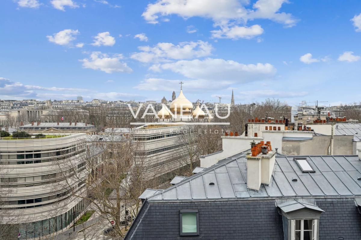 Paris VIIe - GROS CAILLOU - RAPP