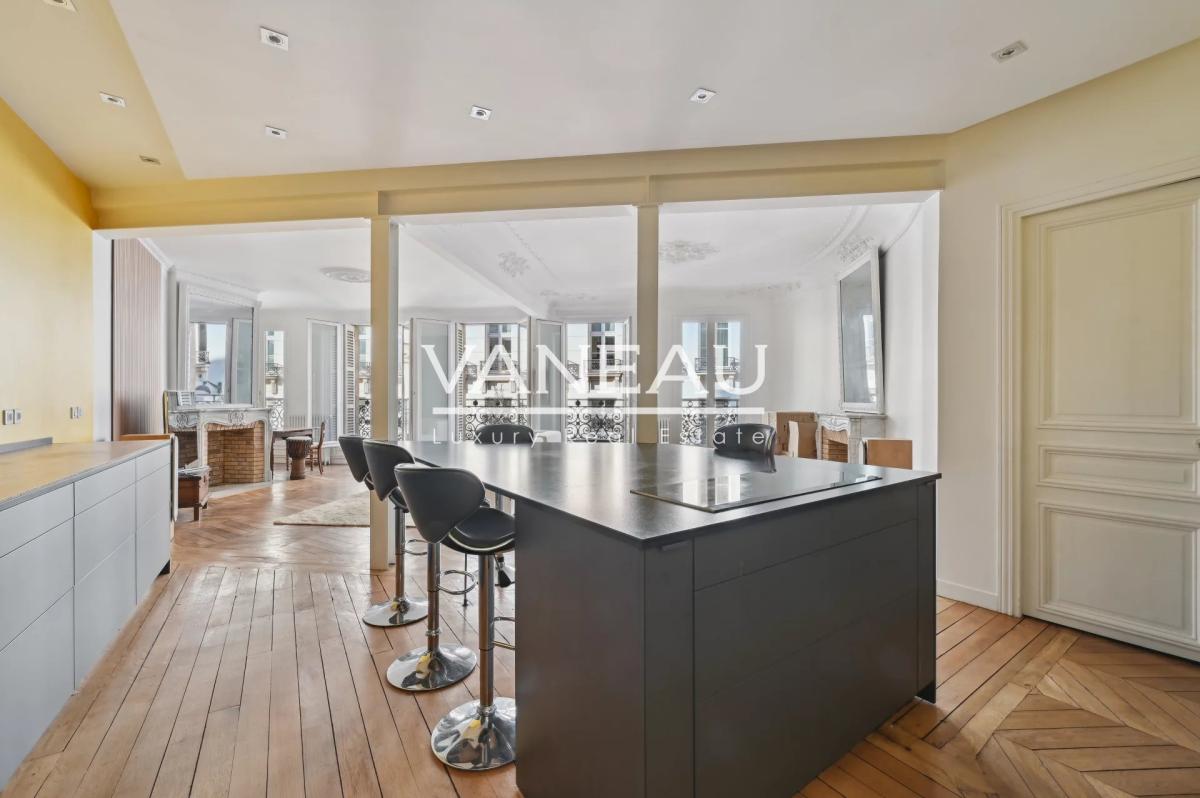 Appartement Familial - Usage Mixte - Balcon