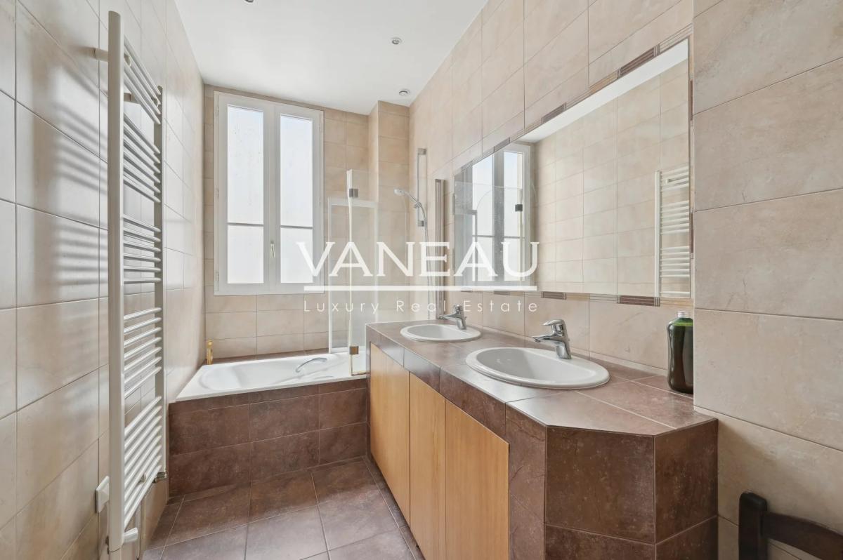 Appartement Familial - Usage Mixte - Balcon