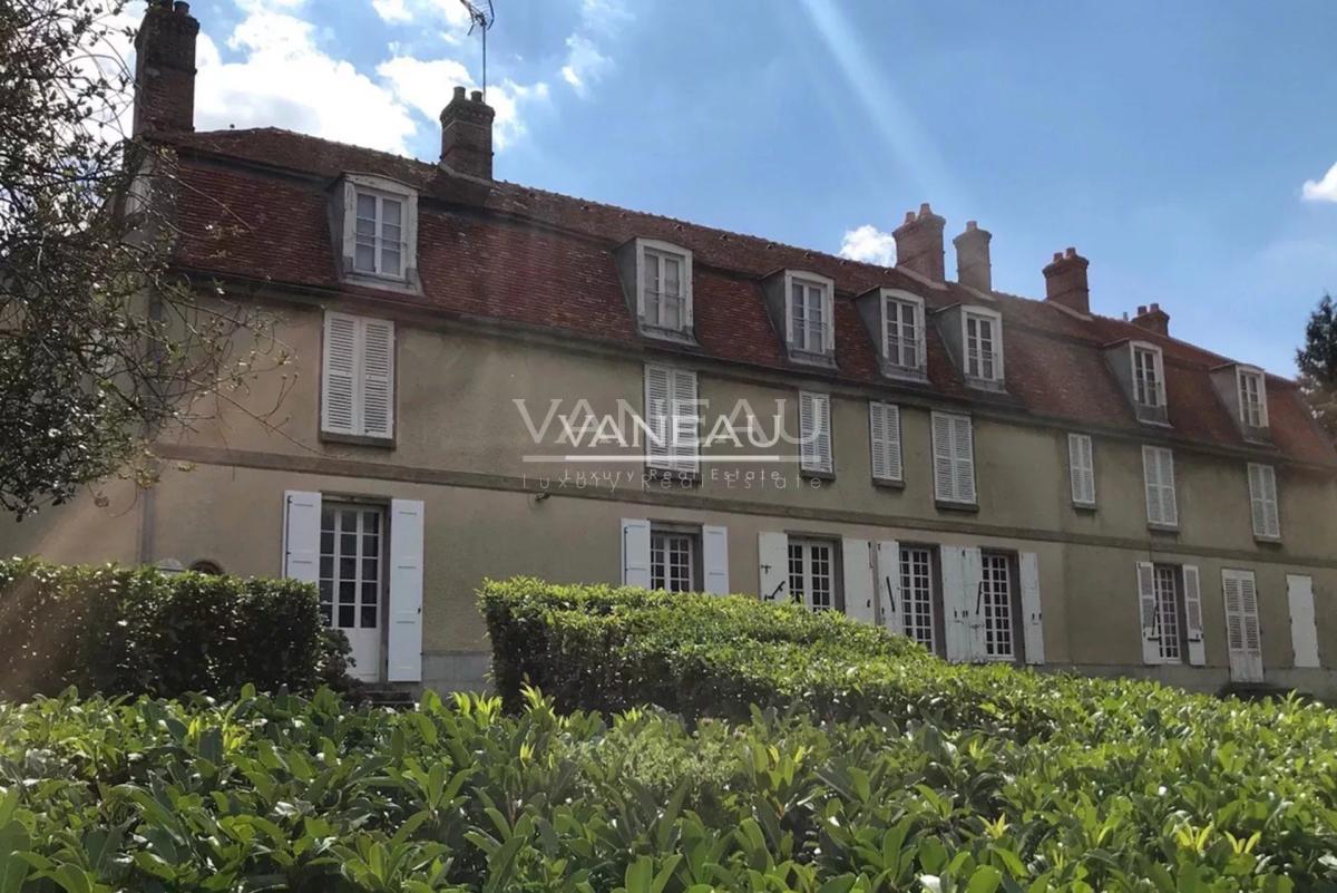 La Chapelle-Moutils - Magnifique manoir du XVIIIe siècle dans un