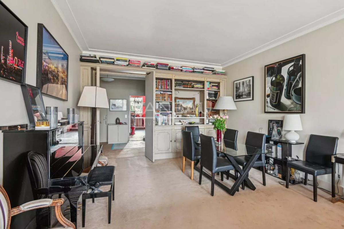 Paris XVIe - Montmorency - Appartement familial