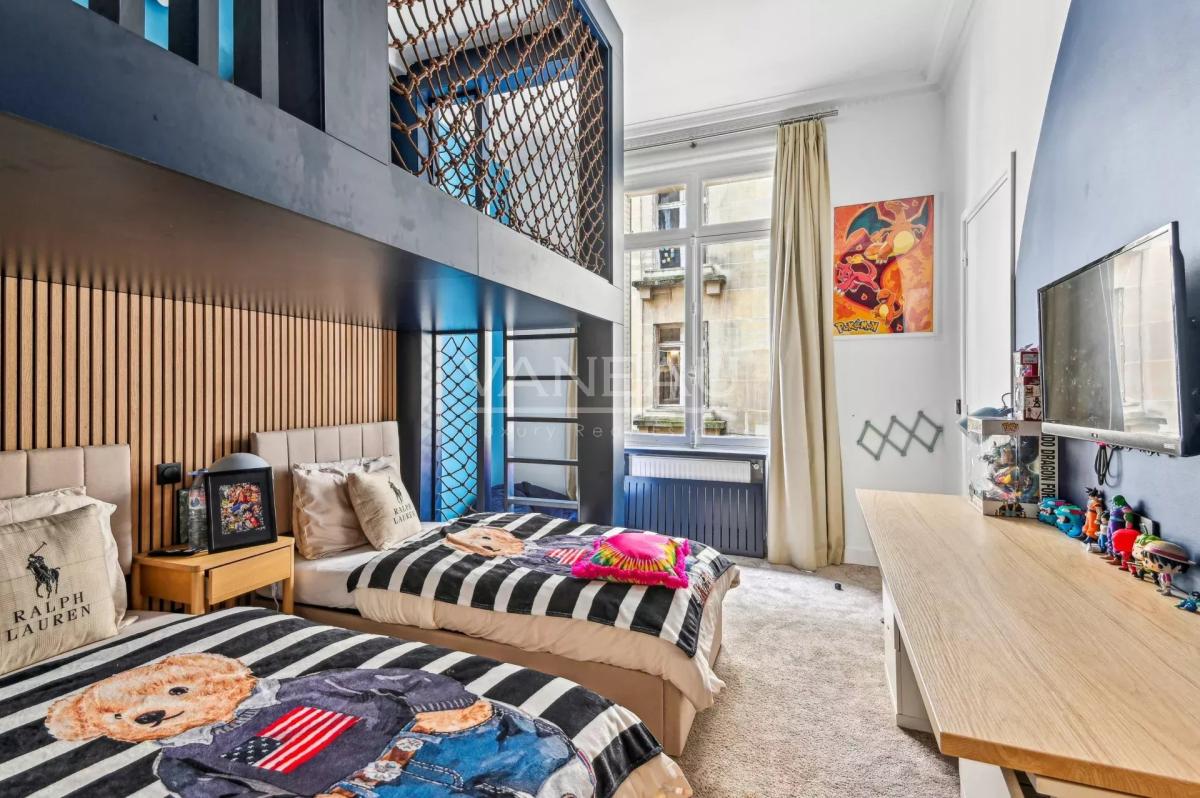 Paris XVIe - Victor Hugo / Lamartine - Appartement familial