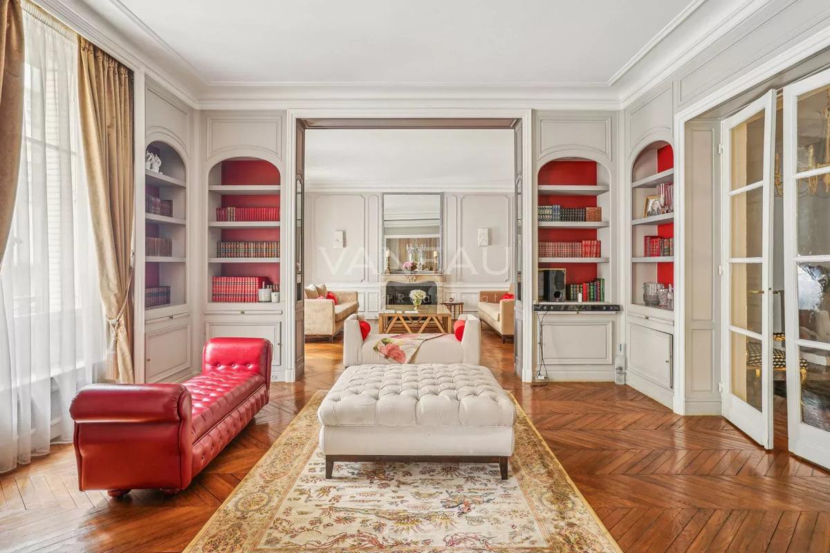 PARIS XVIe - TROCADERO - Appartement  familial et de réception