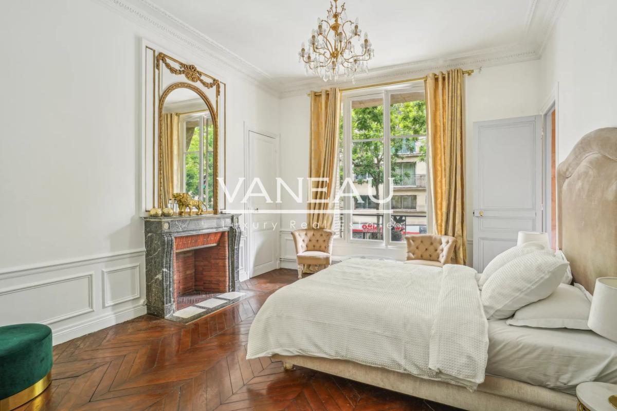 PARIS XVIe - TROCADERO - Appartement  familial et de réception