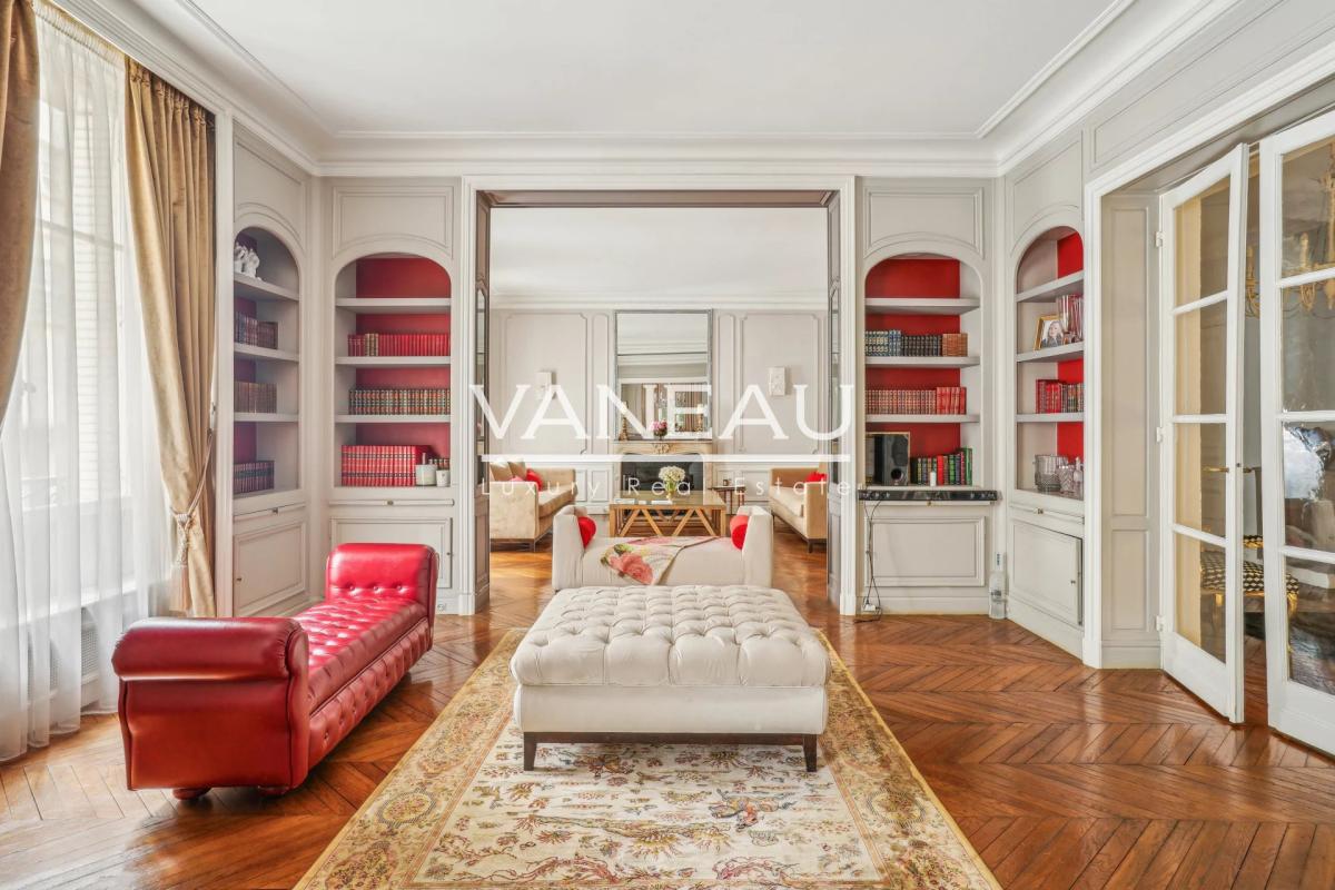 PARIS XVIe - TROCADERO - Appartement  familial et de réception