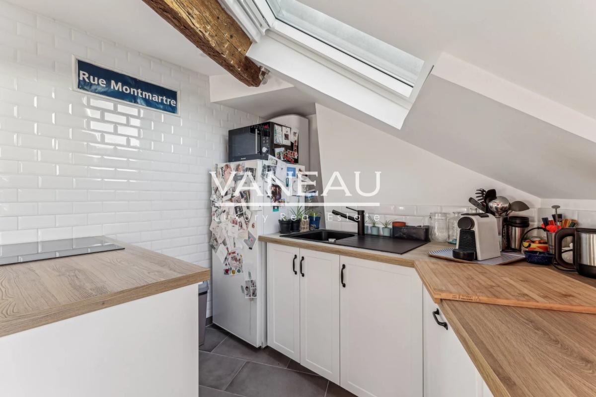 Paris IIe - Appartement de 3 pièces en parfait état - Vue dégagé