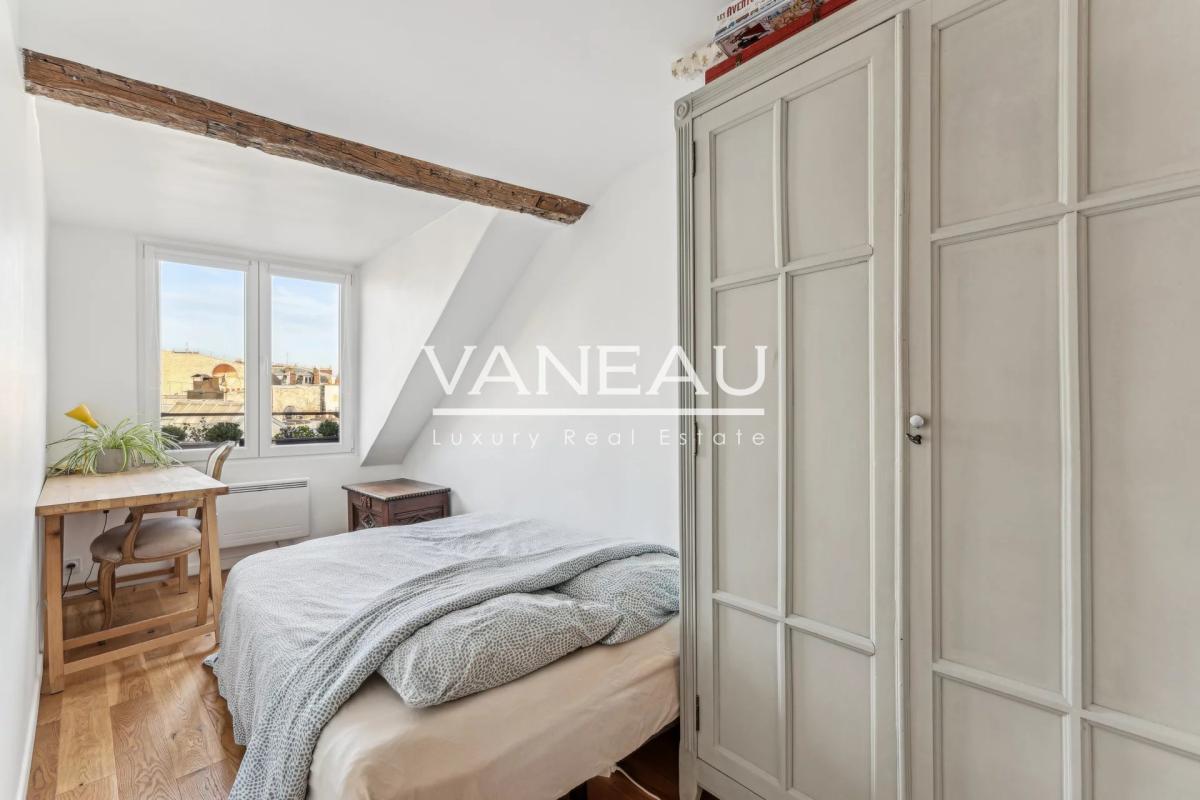 Paris IIe - Appartement de 3 pièces en parfait état - Vue dégagé