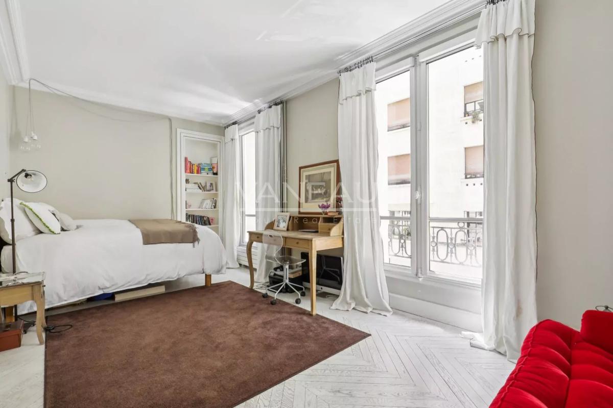 Paris VIe - Notre-Dame des Champs / Alsacienne - 3/4 chambres - 
