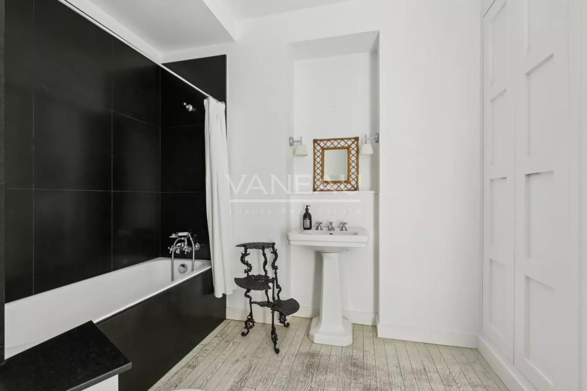 Paris VIe - Notre-Dame des Champs / Alsacienne - 3/4 chambres - 