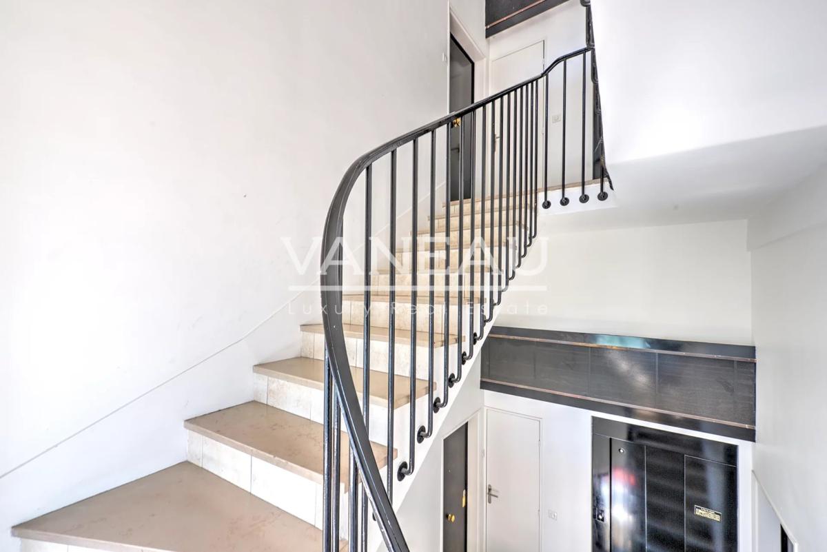 Paris XIIIe – Appartement lumineux avec parking (possibilité 3 c