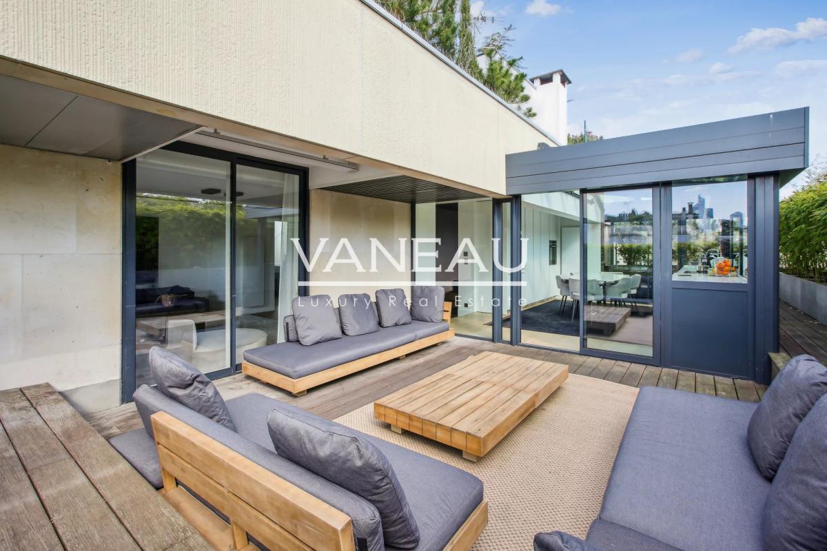 NEUILLY PASTEUR TERRASSE