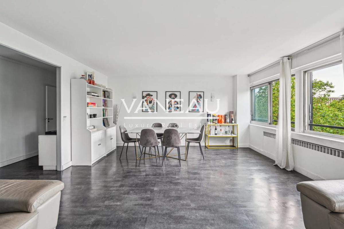 PARIS XVI - LANNES - DUFRENOY - Appartement familial avec vue dé