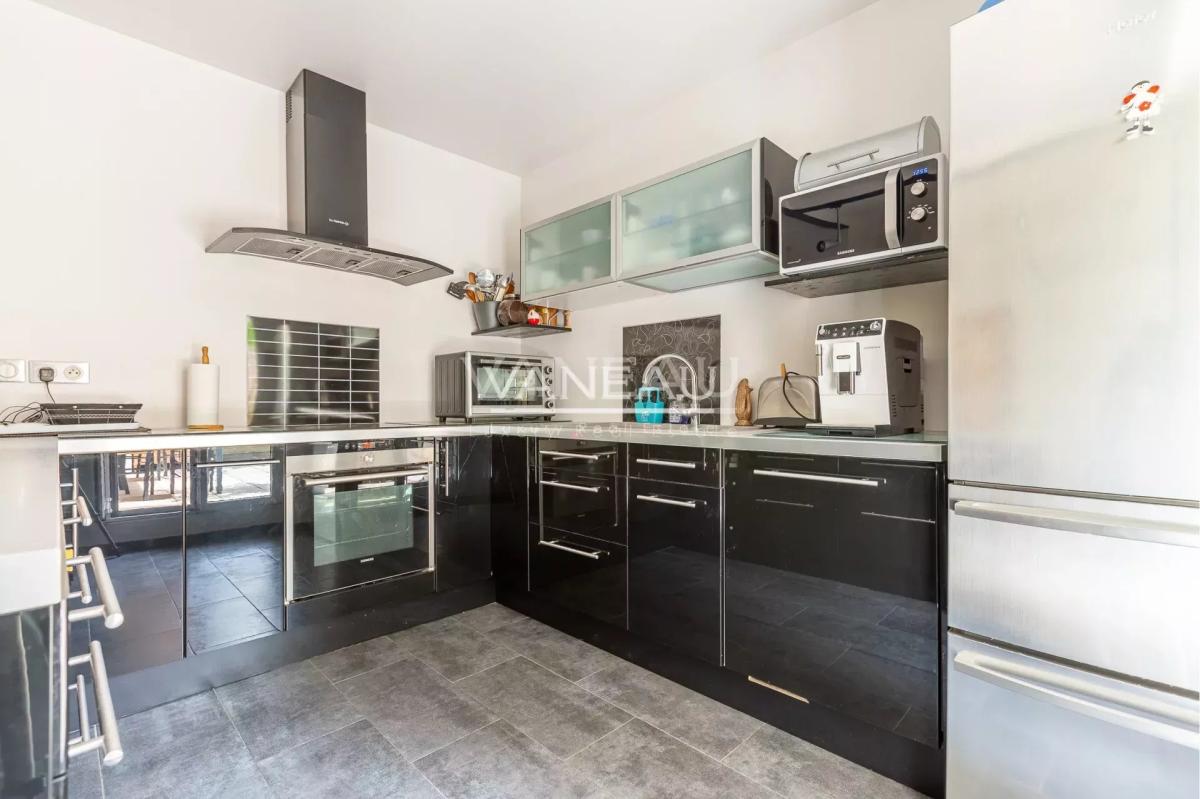 Boulogne Nord - Appartement avec jardin - Deux chambres.