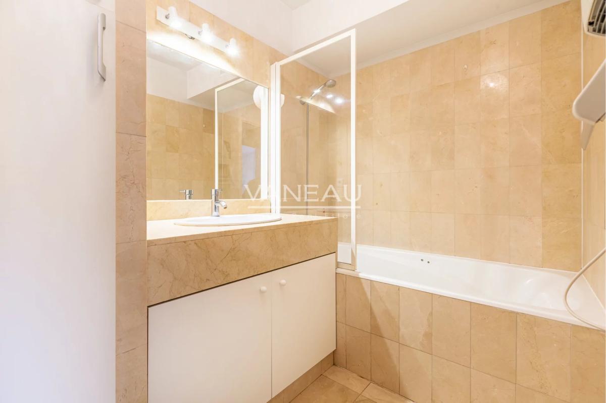 Boulogne Nord - Appartement avec jardin - Deux chambres.