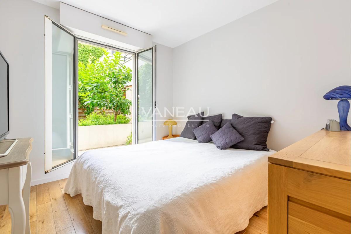 Boulogne Nord - Appartement avec jardin - Deux chambres.