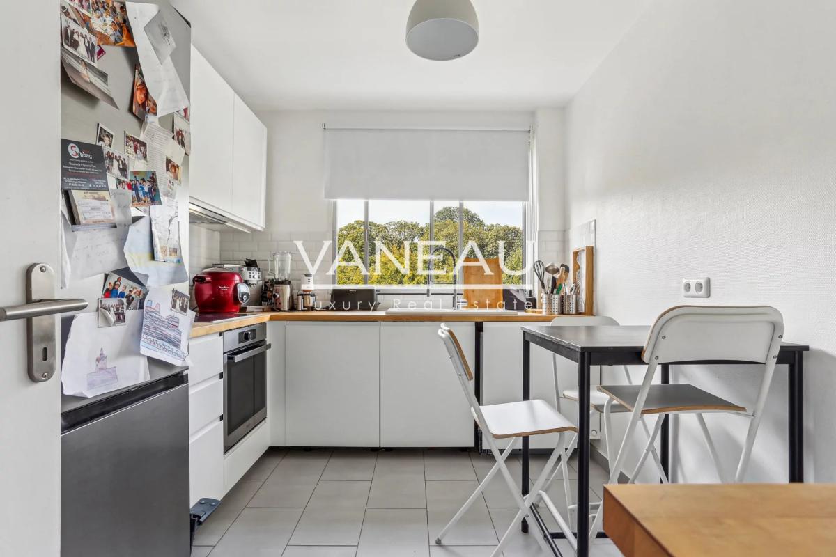 SEVRES APPARTEMENT FAMILIAL  ENTOURE DE VERDURE