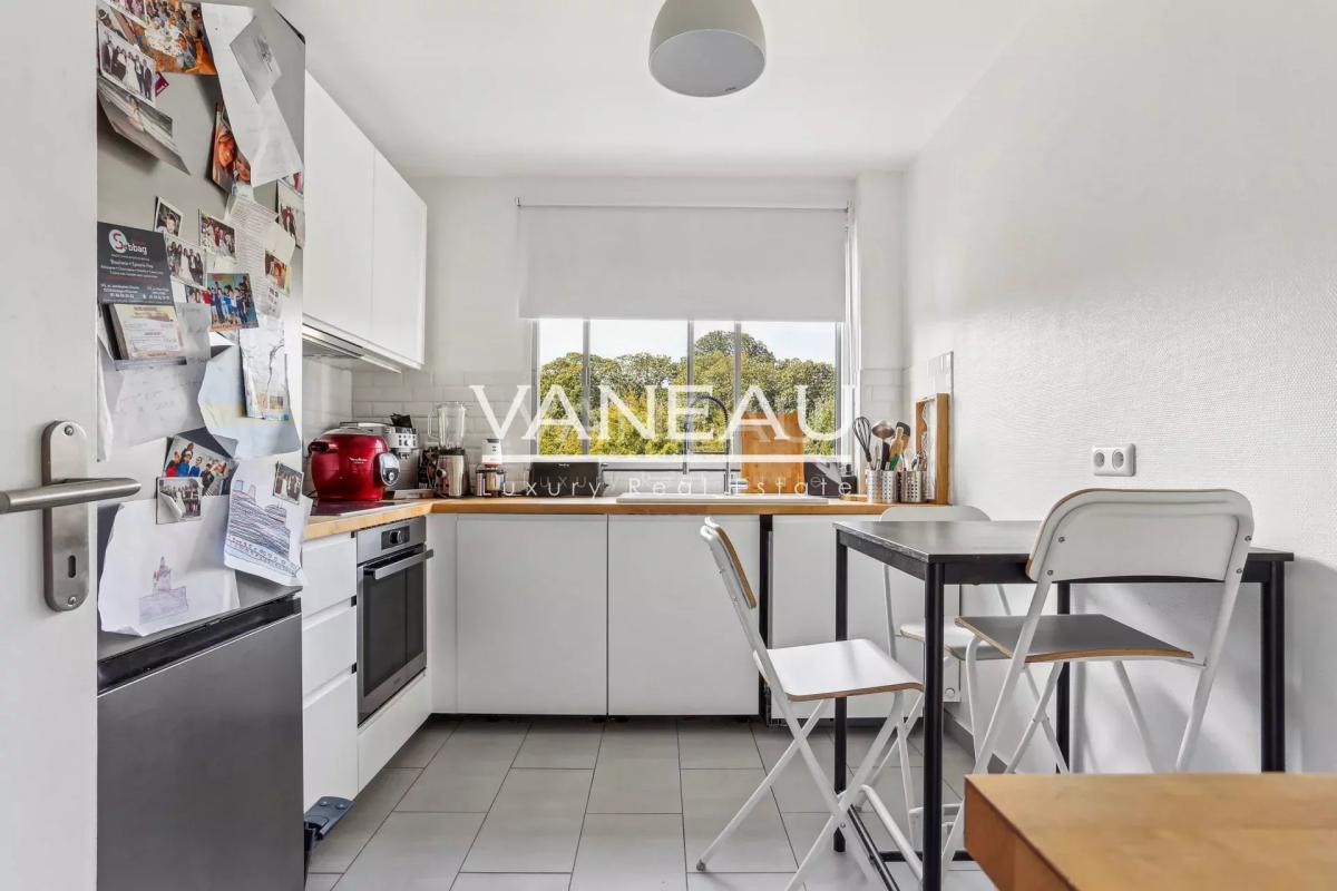 SEVRES APPARTEMENT FAMILIAL  ENTOURE DE VERDURE