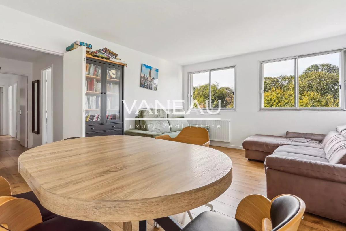 SEVRES APPARTEMENT FAMILIAL  ENTOURE DE VERDURE