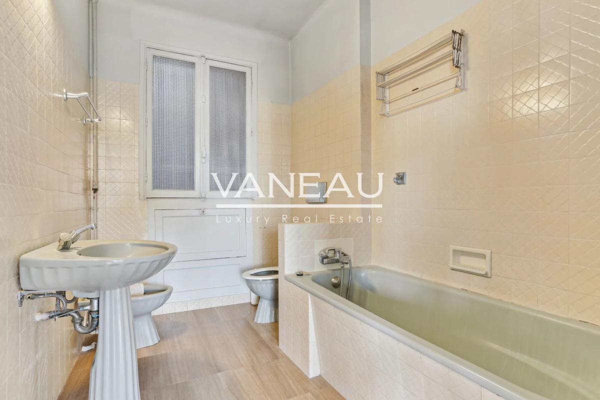 PARIS XVIe - Serres d'Auteuil - Vue dégagée - Balcon