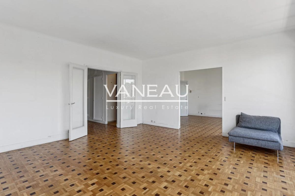 PARIS XVIe - Serres d'Auteuil - Vue dégagée - Balcon