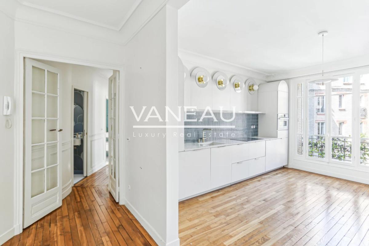 Paris XVIe - Auteuil Jasmin - Appartement rénové au calme en éta