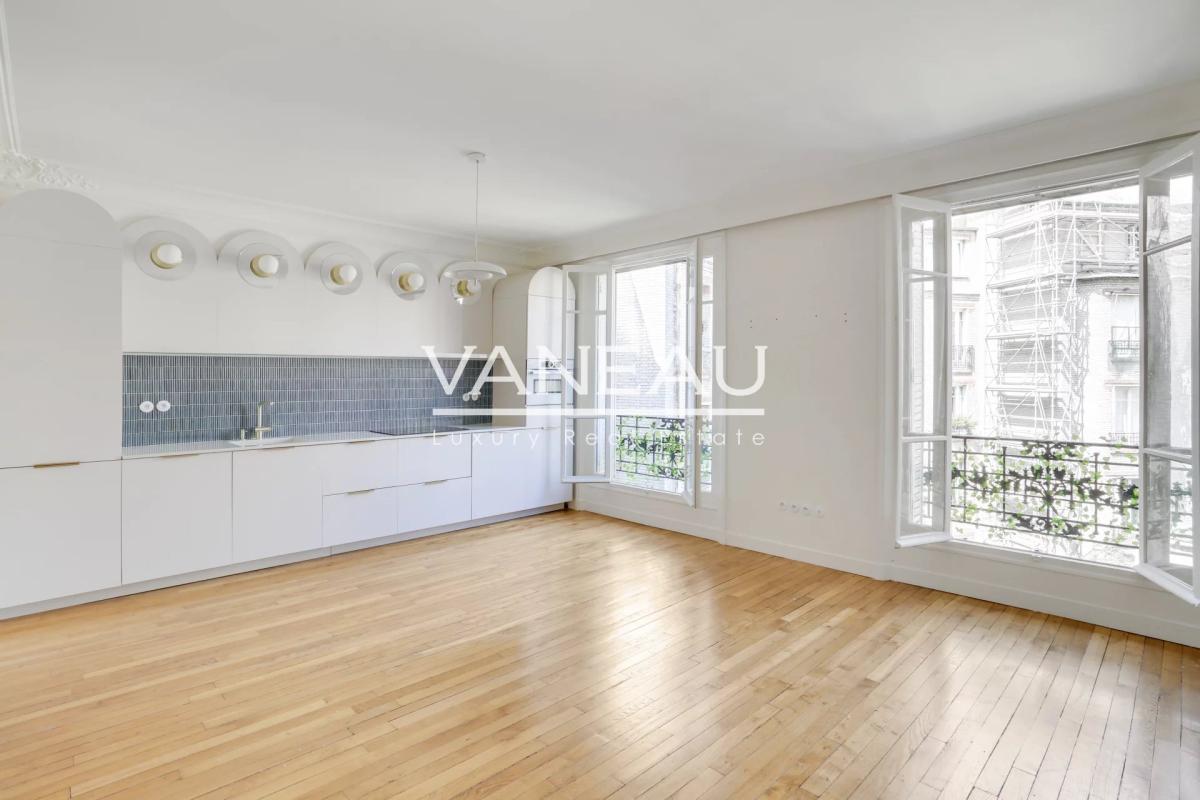 Paris XVIe - Auteuil Jasmin - Appartement rénové au calme en éta