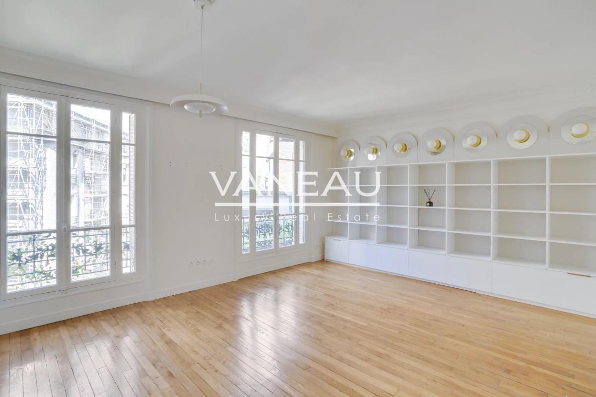 Paris XVIe - Auteuil Jasmin - Appartement 3 pièces au calme en é