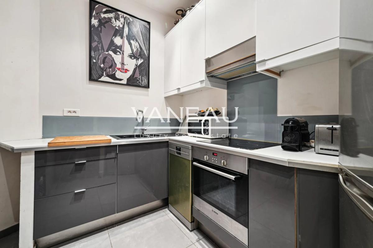 PARIS XVIIIe - Lamarck Caulaincourt  - Atelier d' artiste + un s
