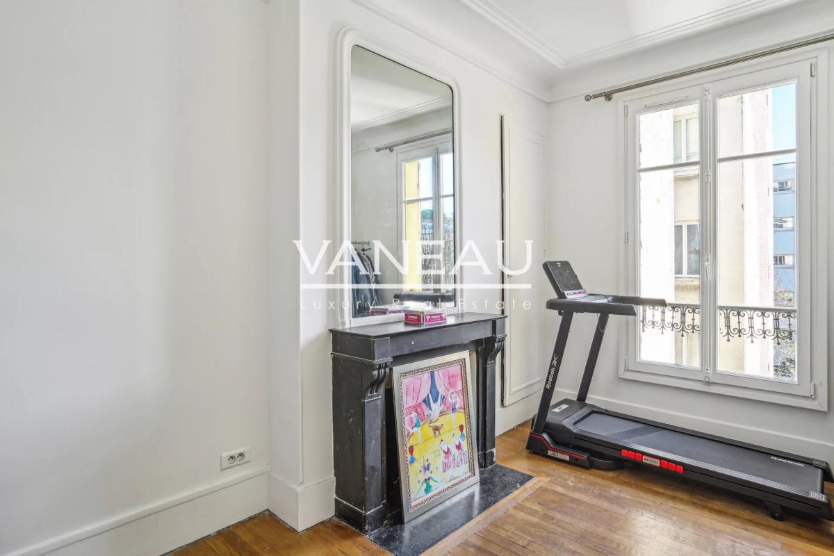 Paris XVIe - Village d'Auteuil - Appartement familial et de réce