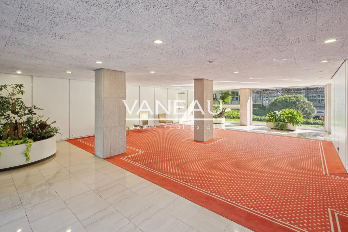 Paris XVIe Nord - Appartement occupé