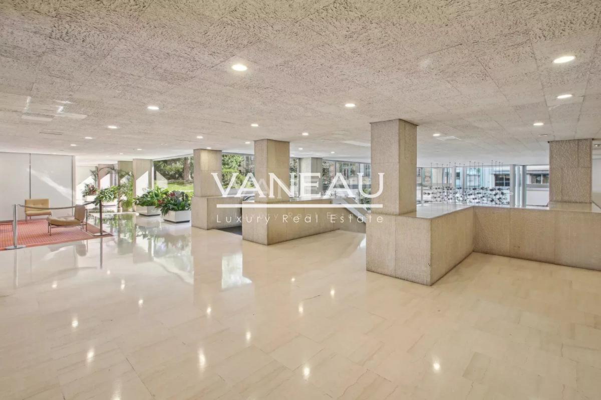 Paris XVIe Nord - Appartement vendu occupé