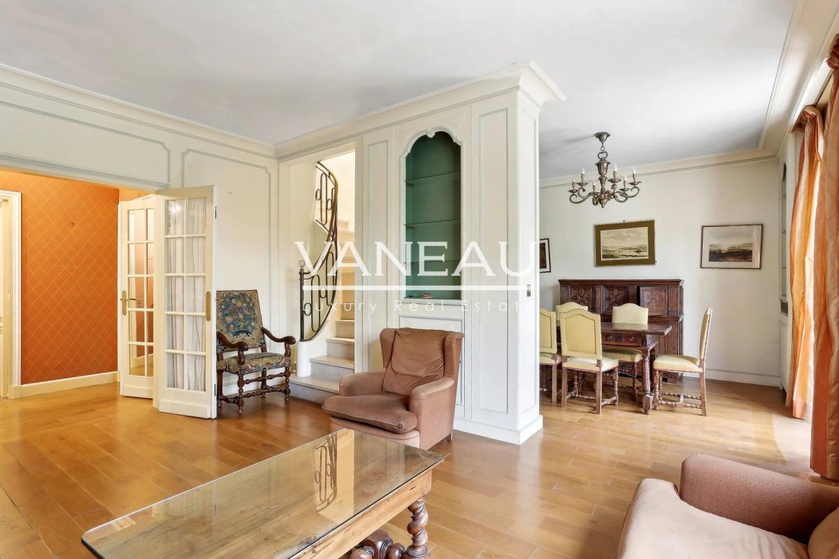 Neuilly - Saint James - quatre pièces avec terrasse