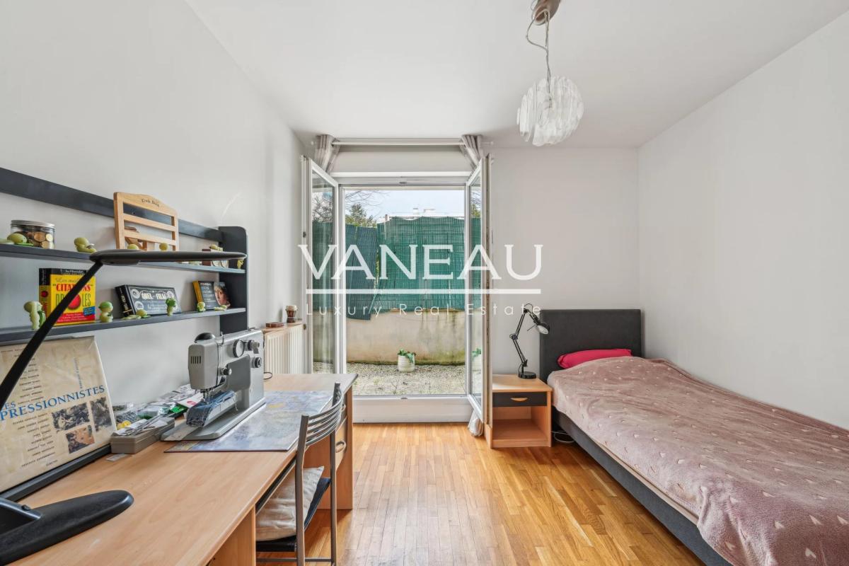 Exclusivité/Courbevoie / Becon / Appartement de 132,50 m²avec te