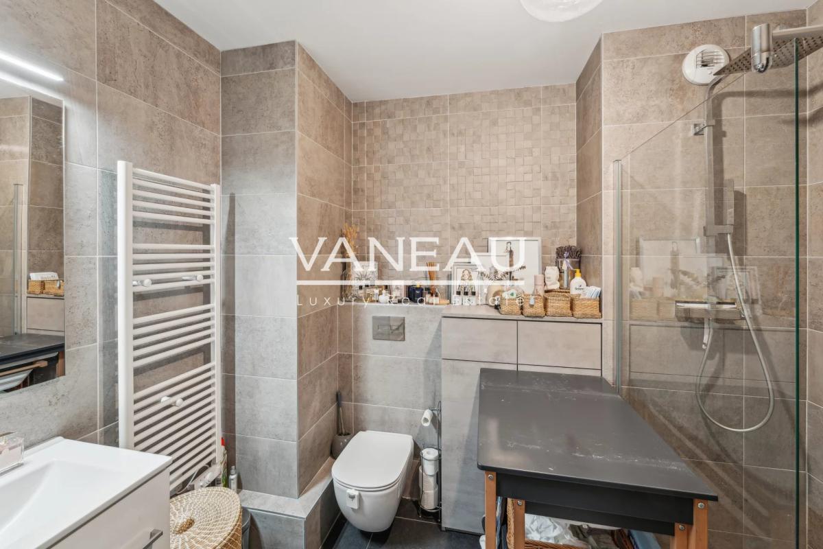 Neuilly / Ile de la Jatte - Appartement en parfait état