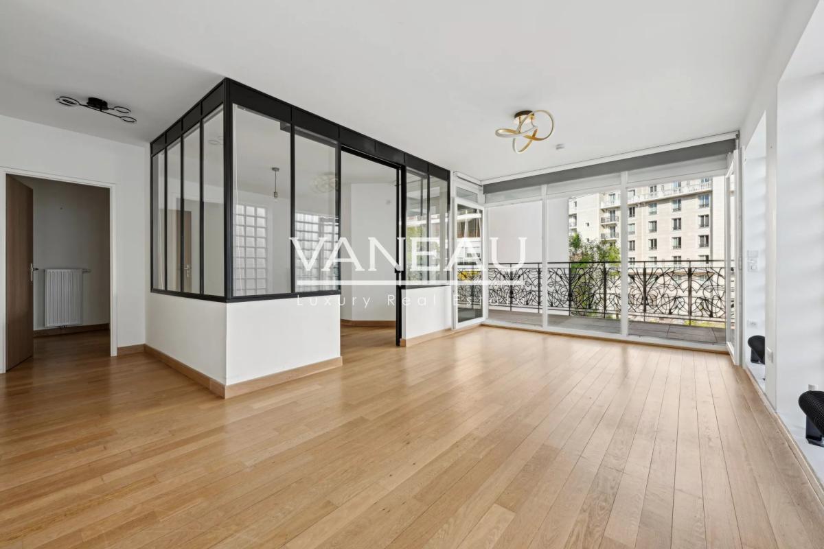 Puteaux Bellini / Mairie - Appartement moderne et lumineux avec 