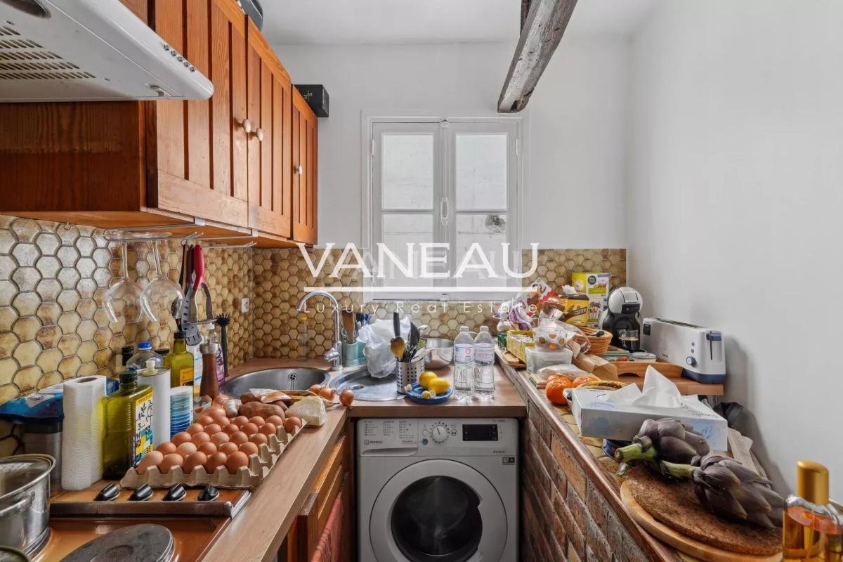 Paris VI - 2 pièces Vavin (vendu occupé)