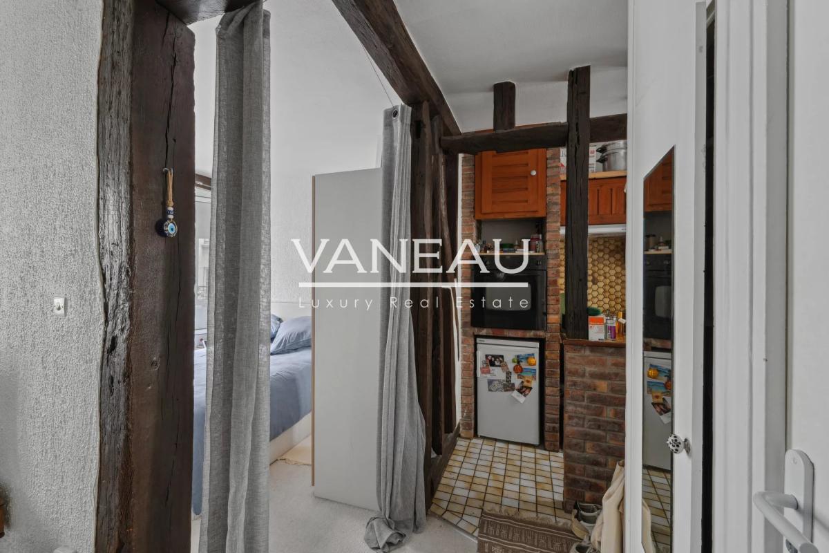 Paris VI - 2 pièces Vavin (vendu occupé)
